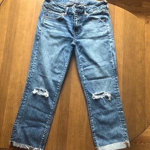 American eagle cropped jeans